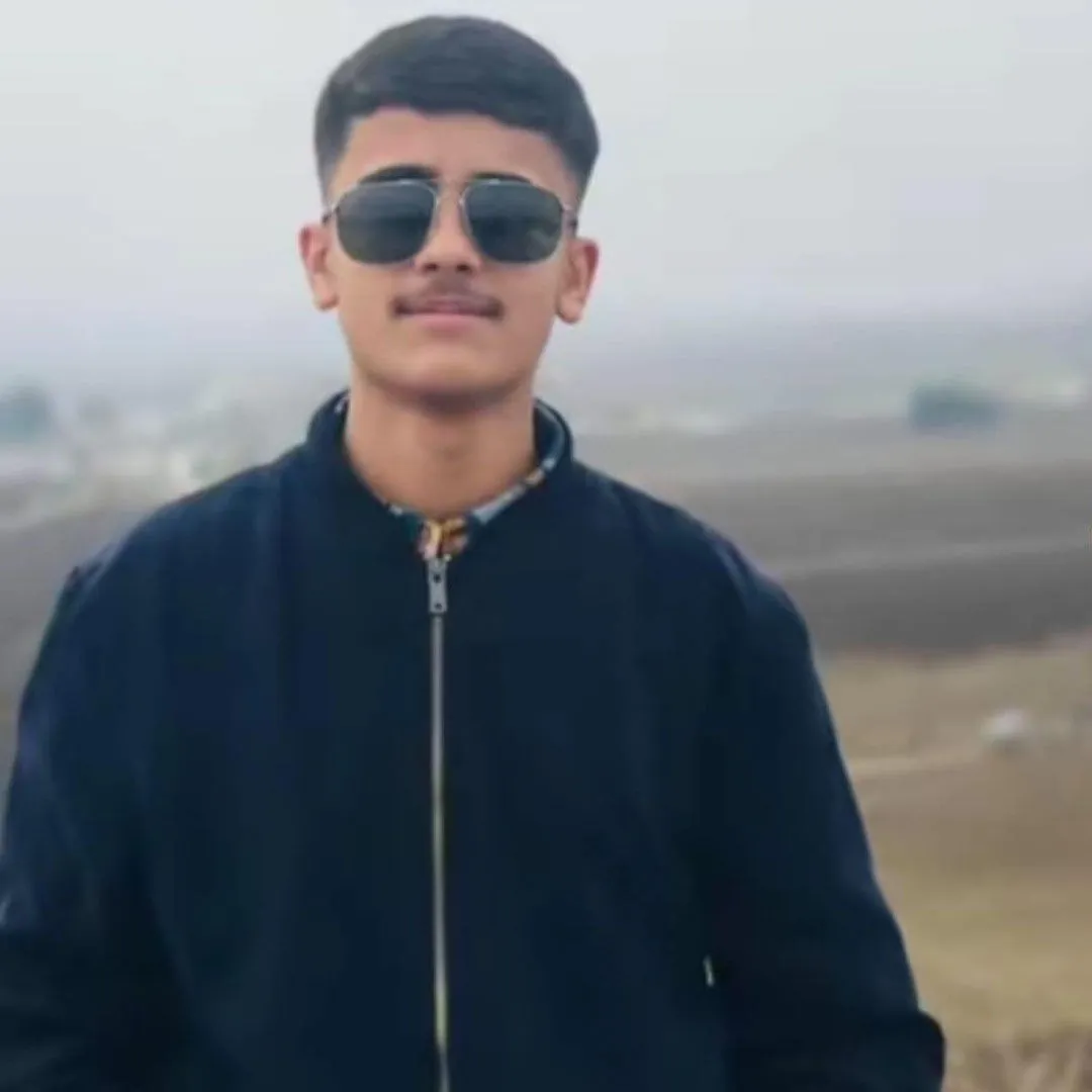 Bismilde 1 Kisinin Oldugu 4 Kisinin Yaralandigi Kaza Kamerada 1