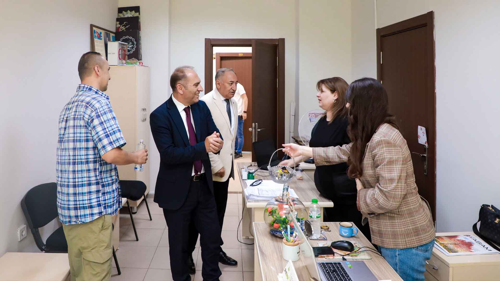Bitlis İl Millî Eğitim Müdürü Vedat Kaya’dan Bayramlaşma Buluşması 7
