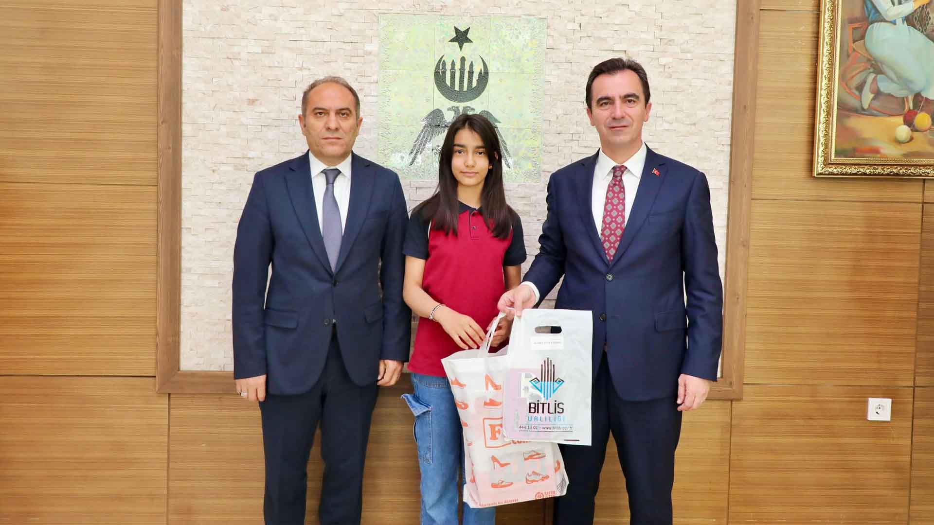 Bitlis’in Gururu Oldular, Bursluluk Sınavında Türkiye Birinciliği 2