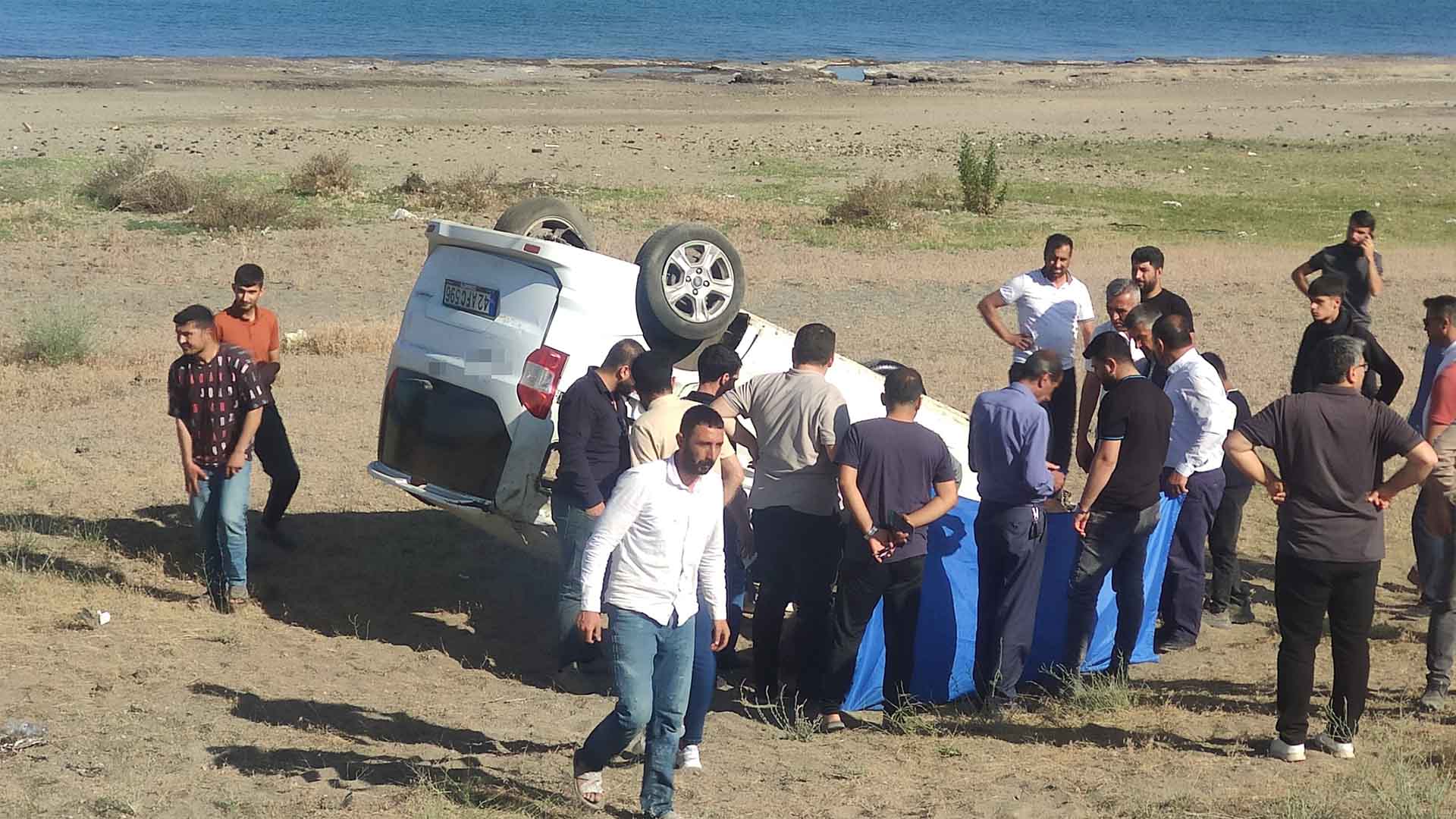 Bitlis'te Otomobil Takla Attı, 2 Kişi Yaralandı