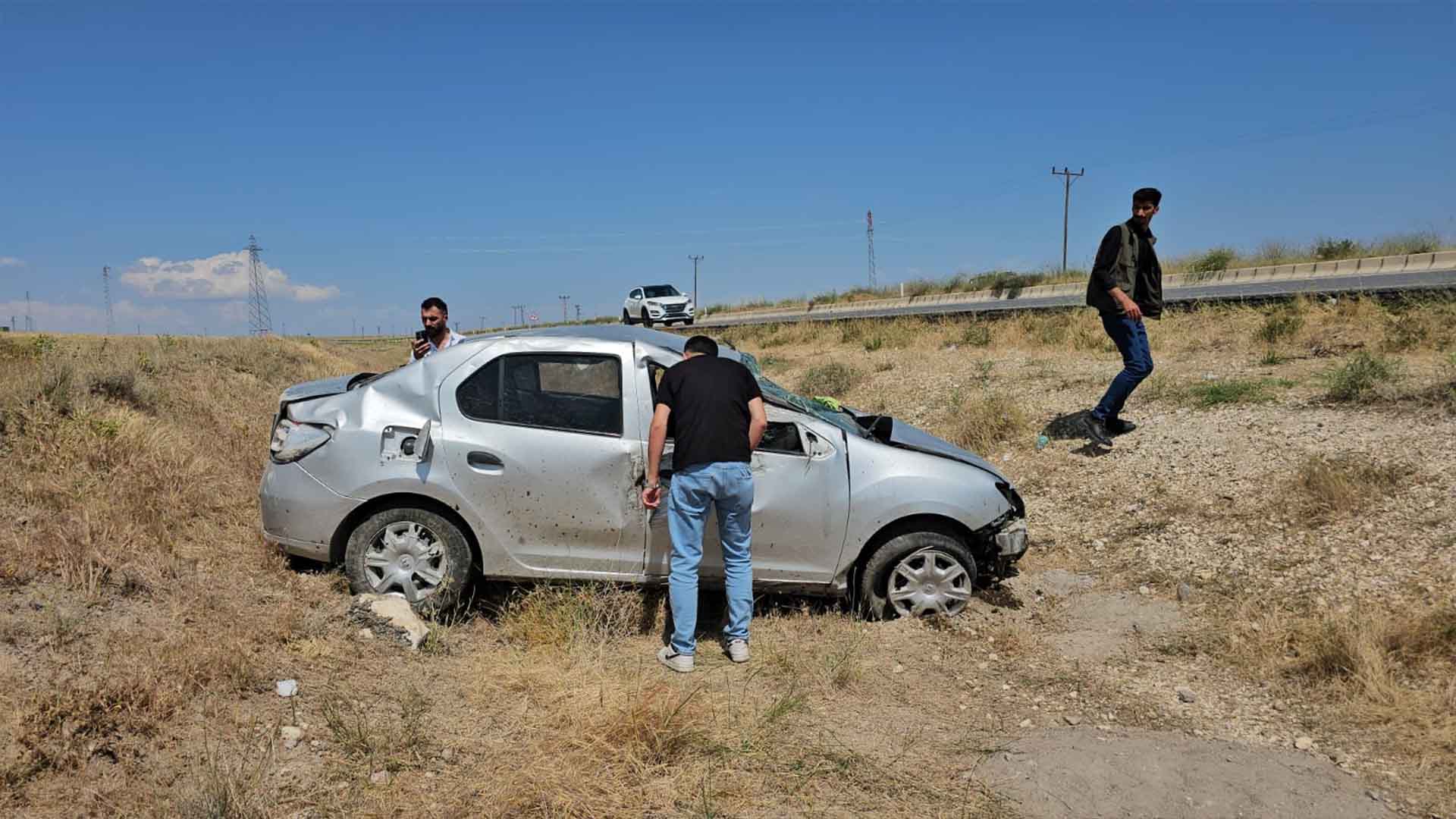 Bitlis'te Otomobil Takla Attı, 6 Kişi Yaralandı