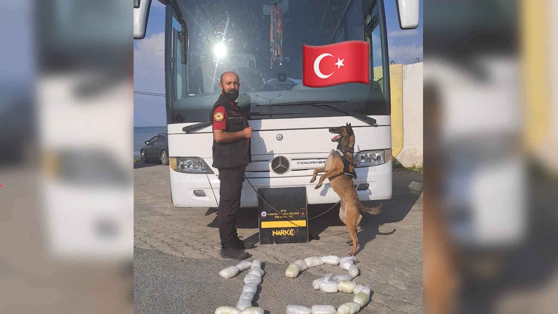 Bitlis’te Yolcu Otobüsünde 13 Kilo Metamfetamin Ele Geçirildi 3