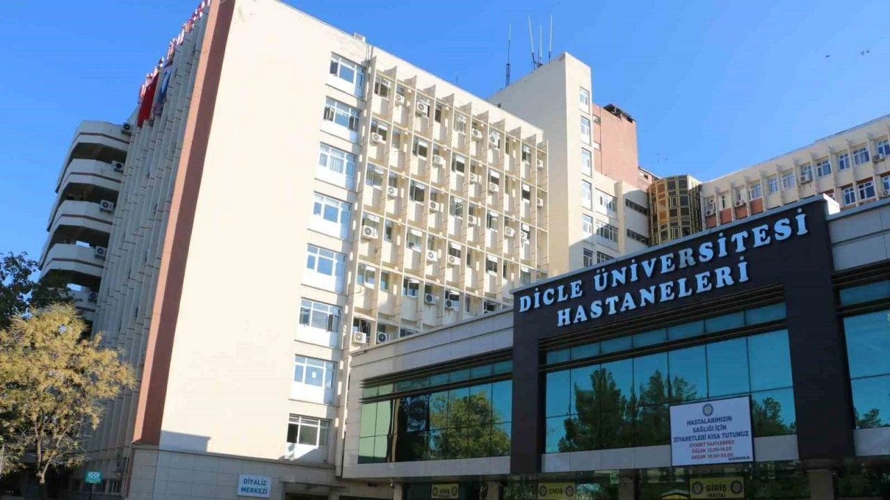 Guneydogunun Saglik Ussu Olan Dicle Universitesi Hastaneleri 2023Te 1 Milyon 200 Bin Hastaya Hizmet Verdi
