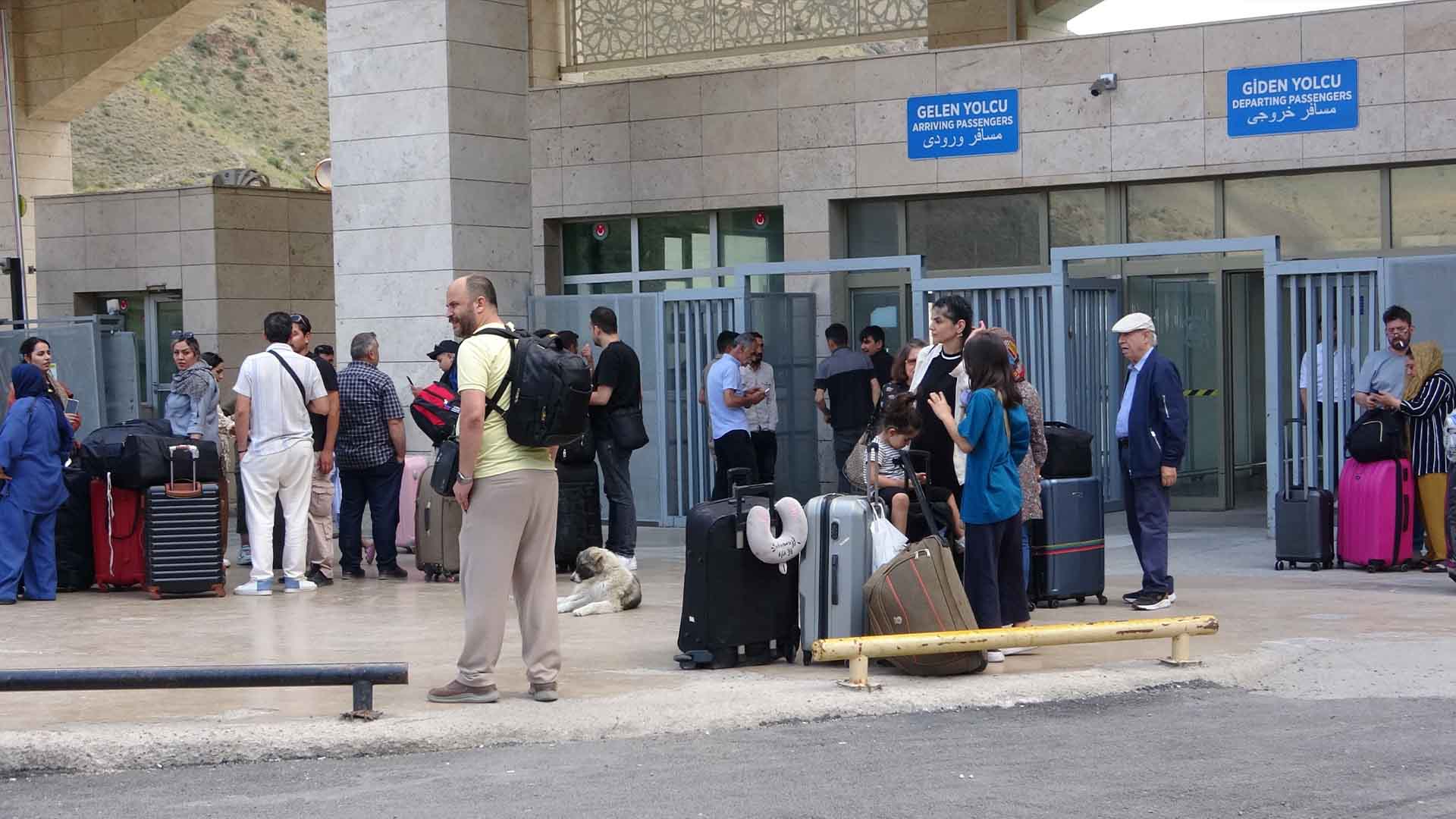 İran İsrail Çatışmasında 5. Gün, Van Sınırında Hareketlilik Azaldı 2