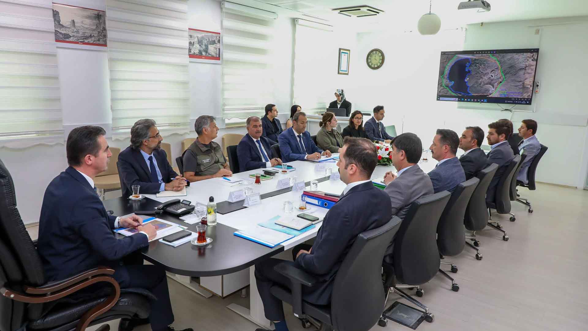 Nemrut Kalderası İçin Kritik Toplantı, Doğal Yapının Korunması Ve Sürdürülebilir Kullanım Masaya Yatırıldı 2