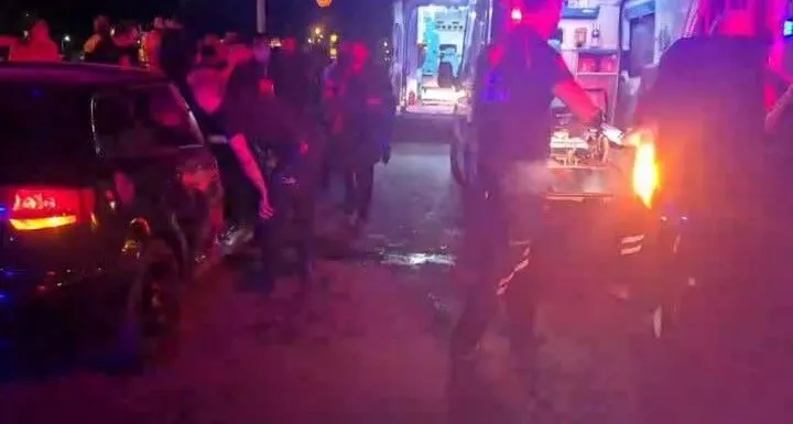 Batmanda Iki Otomobil Carpisti 2 Kisi Yaralandi 3