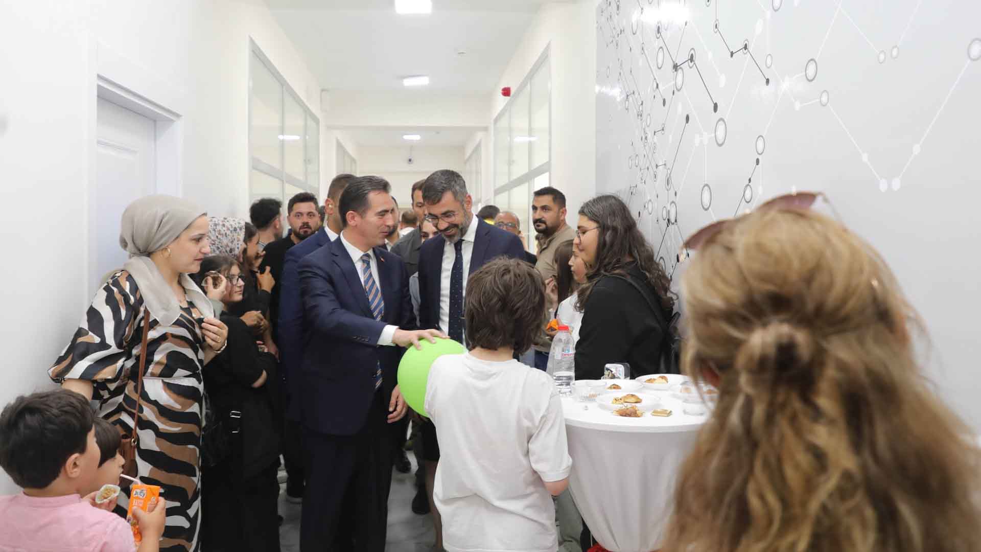 Bitlis’te Dijital Gençlik Merkezi Di̇gem Açıldı 3