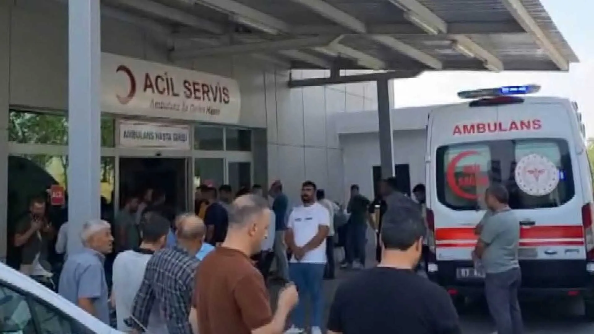 Firat Nehrine Giren Kiz Cocugu Boguldu Ablasi Tedavi Altina Alindi 3