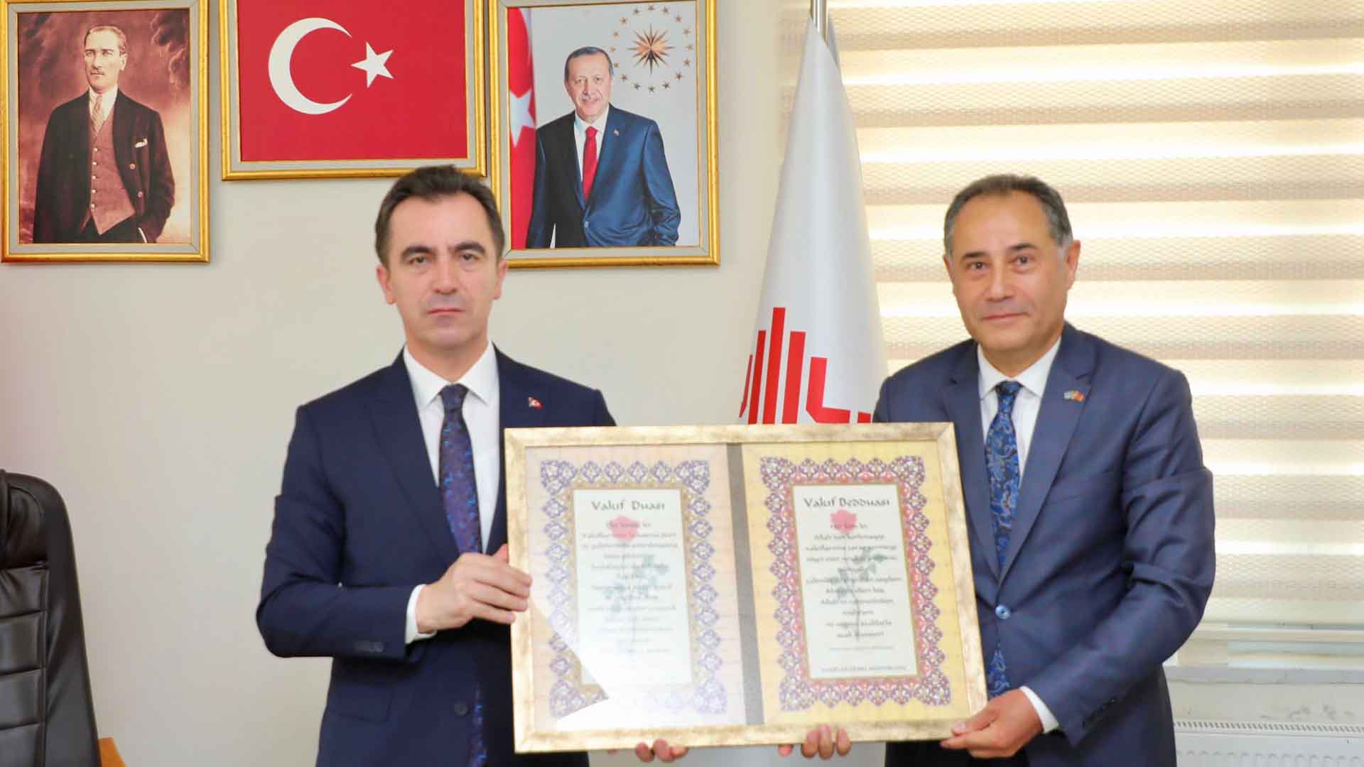 Vali Karakaya’dan Vakıflar Bölge Müdürlüğüne Ziyaret 1