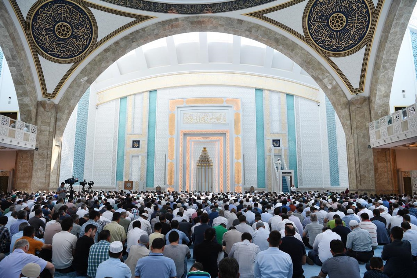 423Fe6F4 78Da 4988 9B69 B85C33E9D4E8