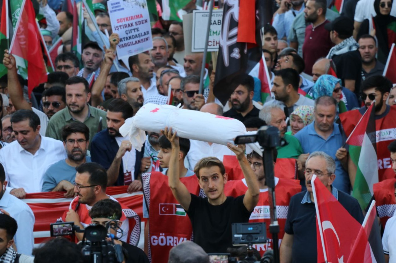 937A1E35 1101 4B1E 815A 274643F63E8A