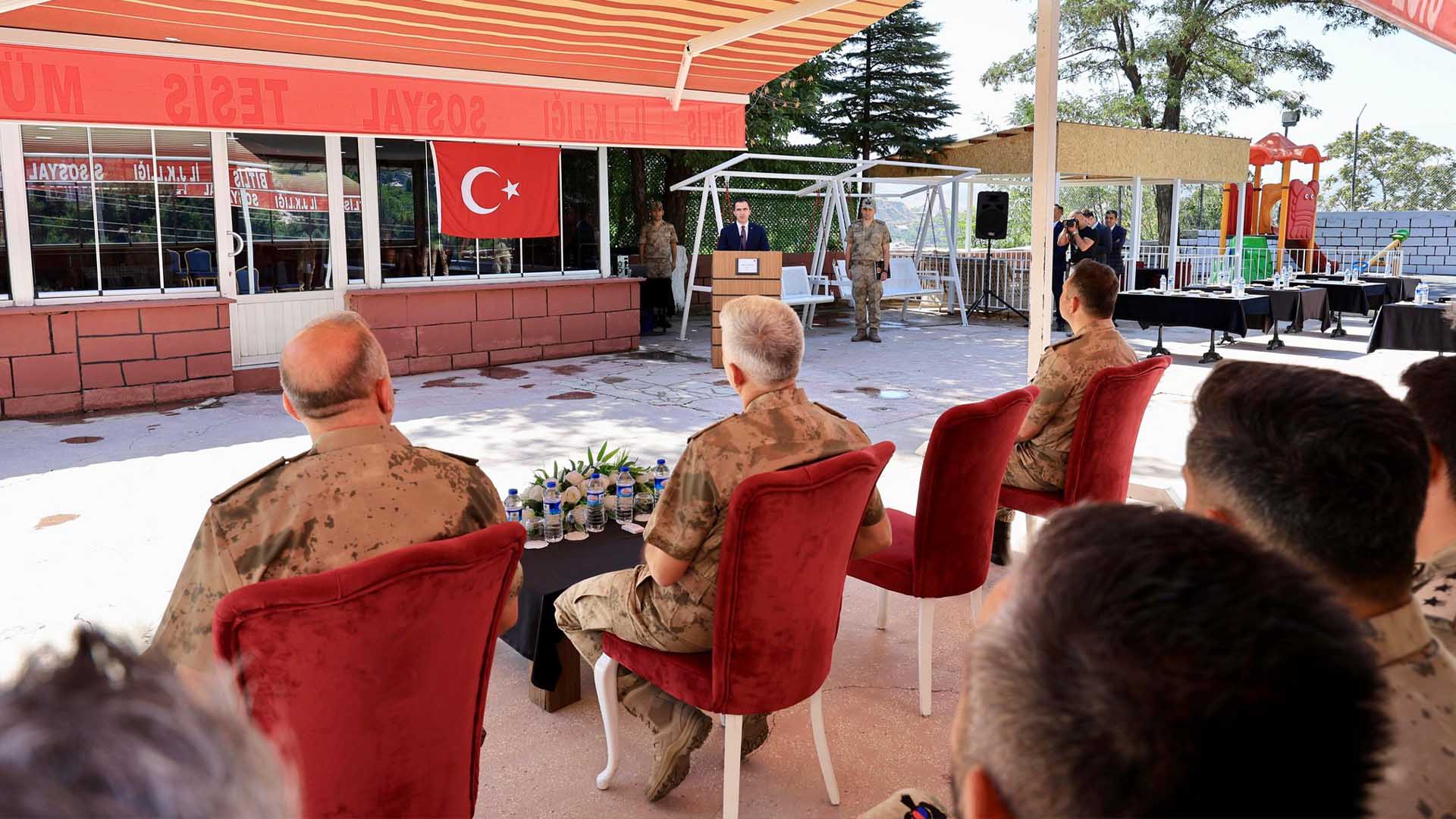 Bitlis’te Jandarma Personeline Rütbe Terfi Töreni 2