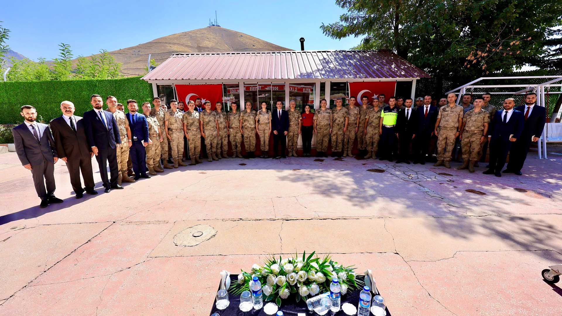 Bitlis’te Jandarma Personeline Rütbe Terfi Töreni 3