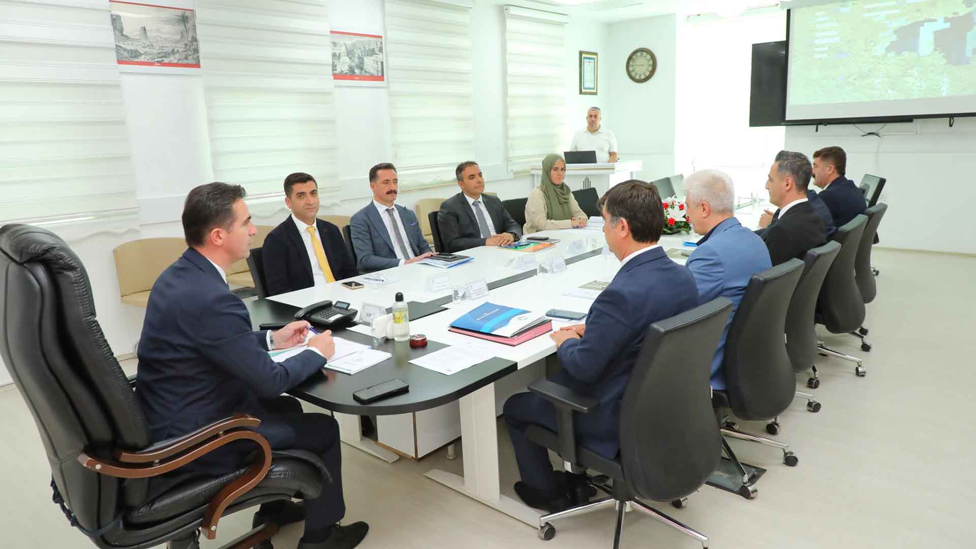 Bitlis’te Jeotermal Ve Maden Kaynakları Masaya Yatırıldı 1