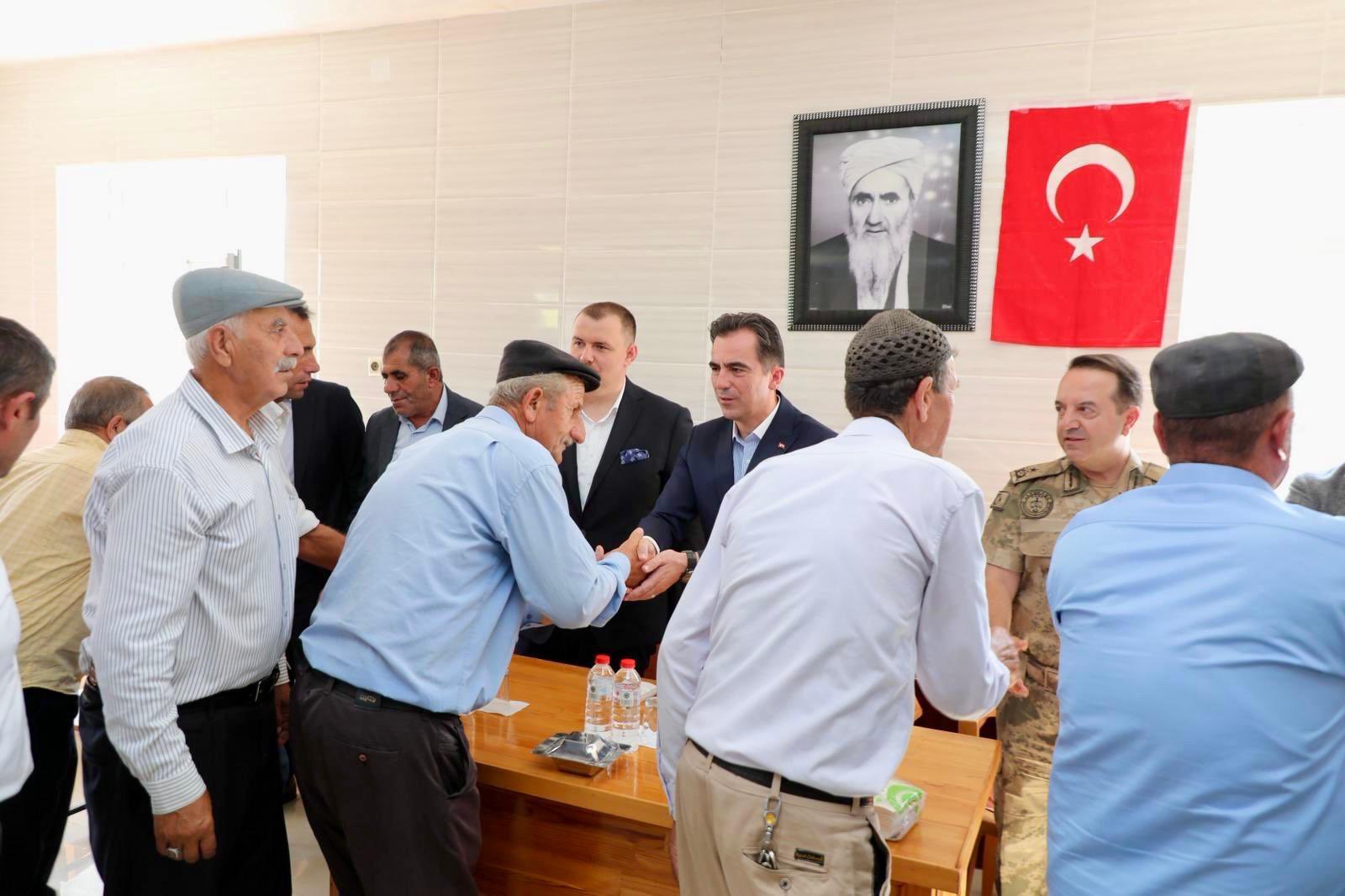 Gyfa T Km W E A A7 R M