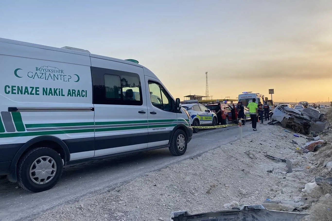 Iki Otomobilin Carpistigi Kazada 3 Kisi Oldu 3 Kisi Yaralandi 4