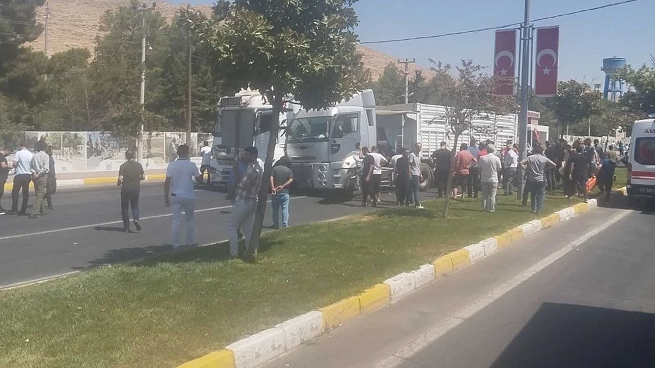 Mardinde 5 Aracin Karistigi Zincirleme Trafik Kazasi