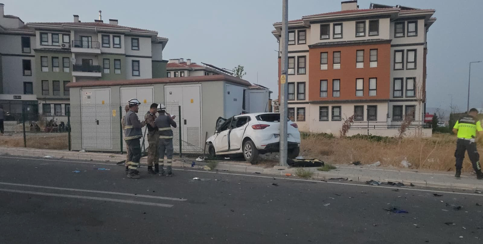 O T O M O B I L I L E M O T O S I K L E T C A R P I S T I 1 O L U 850850 252372