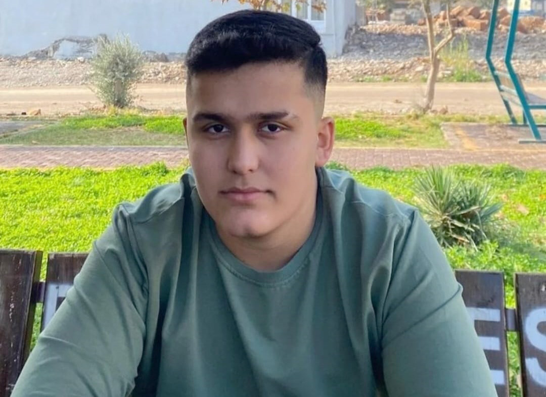 O T O M O B I L I L E M O T O S I K L E T C A R P I S T I 1 O L U 850851 252372