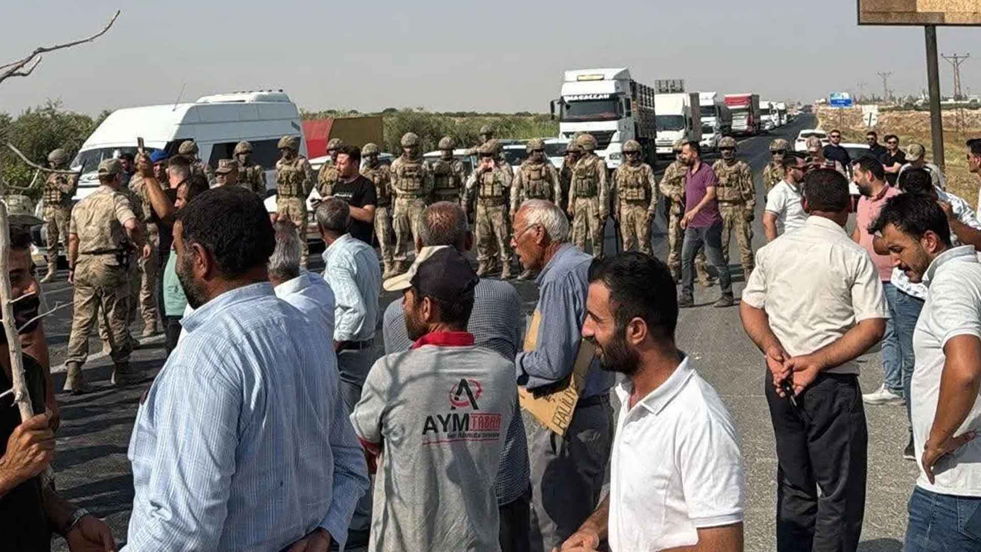 Şanlıurfa’da Çiftçi İsyanı, Sulama Krizi Nedeniyle Kara Yolu Trafiğe Kapatıldı 1