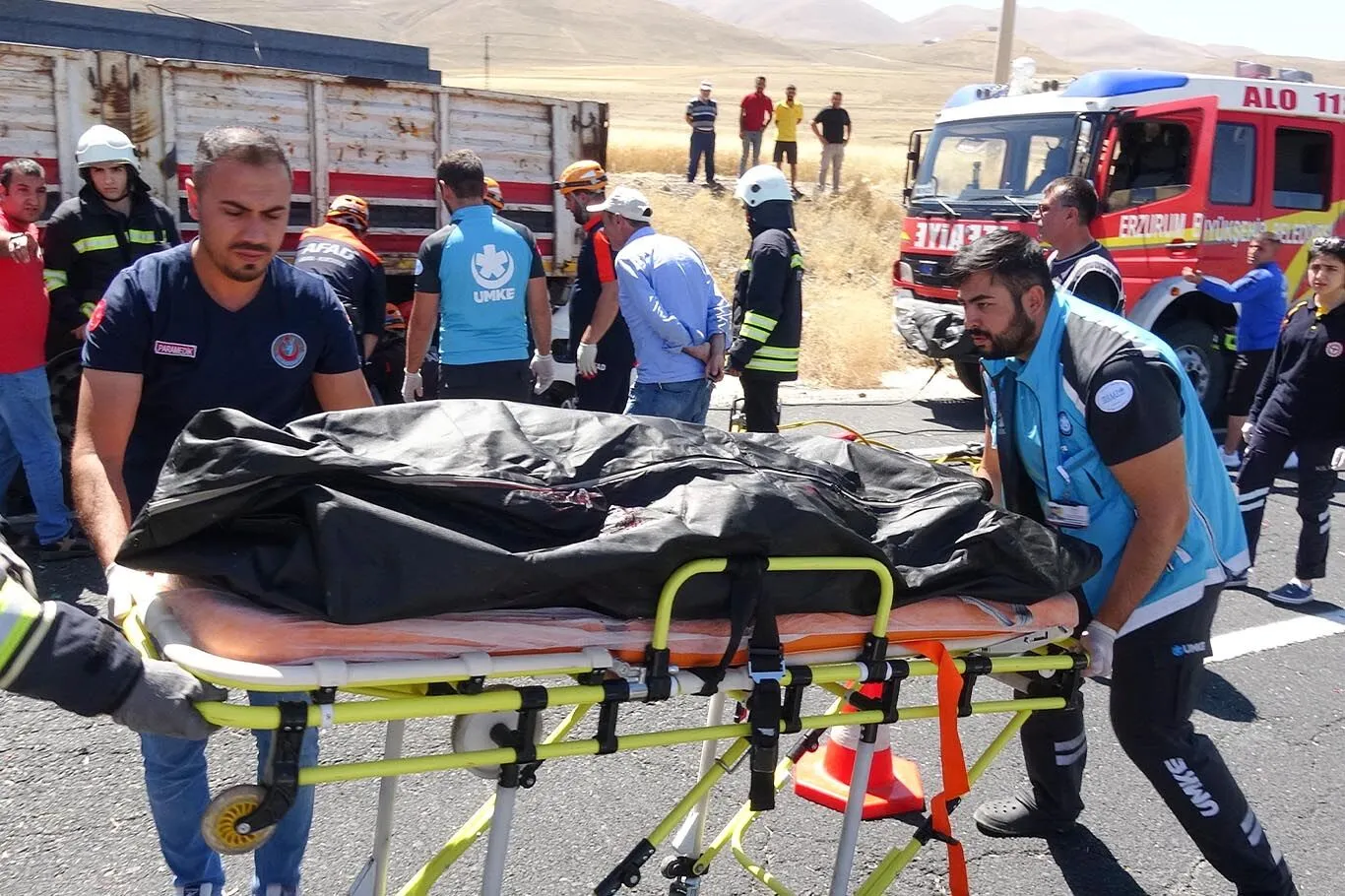 Tirin Altina Giren Otomobilin Surucusu Oldu 5