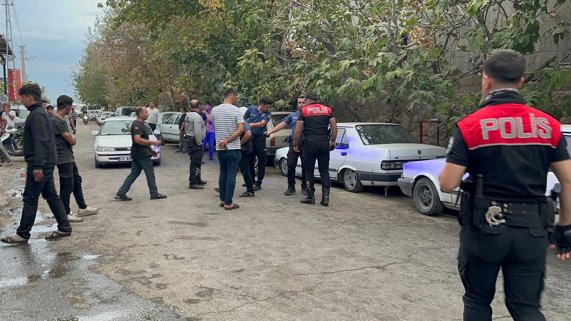 Adiyamanda Iki Grup Arasinda Silahli Kavga 3 Yarali 5