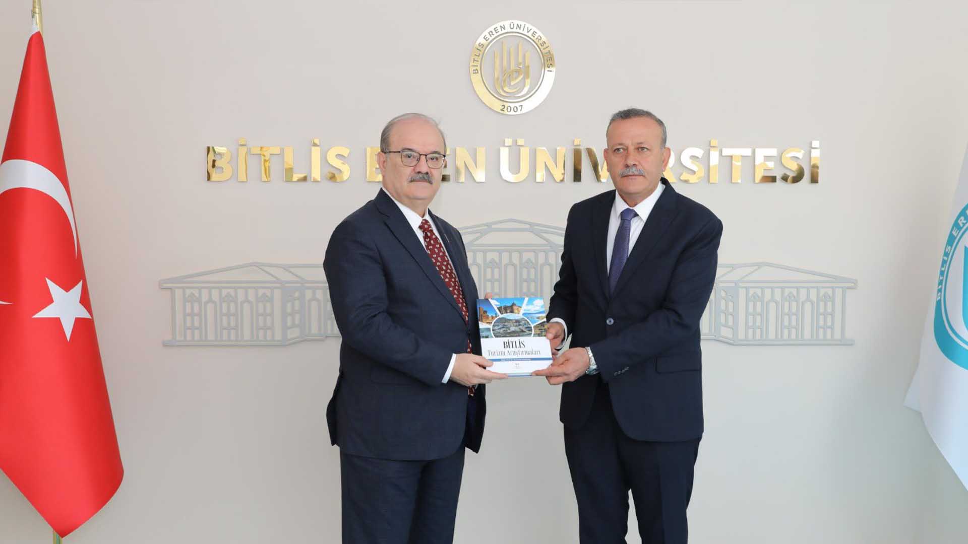 Bakan Yardımcısı Çam’dan Bitlis Eren Üniversitesi'ne Ziyaret 1