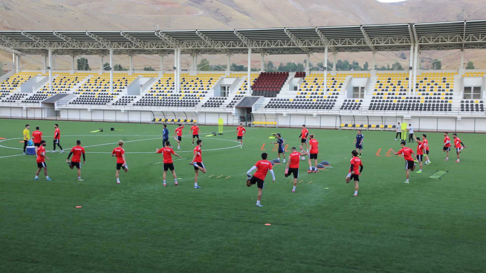 Başkan Tanğlay, Bitlis Spor’la Bir Araya Geldi 5
