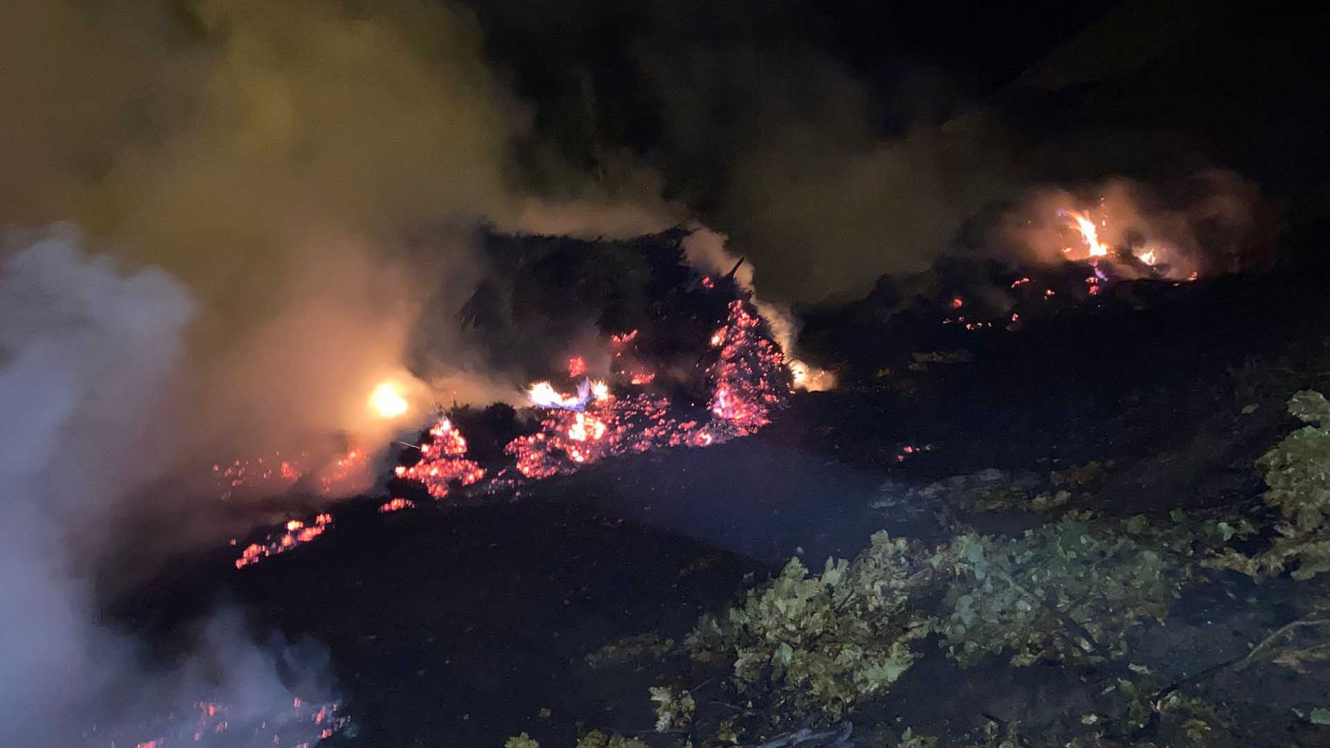Bitlis’te Meydana Gelen Ot Yangını Korkuya Neden Oldu 2