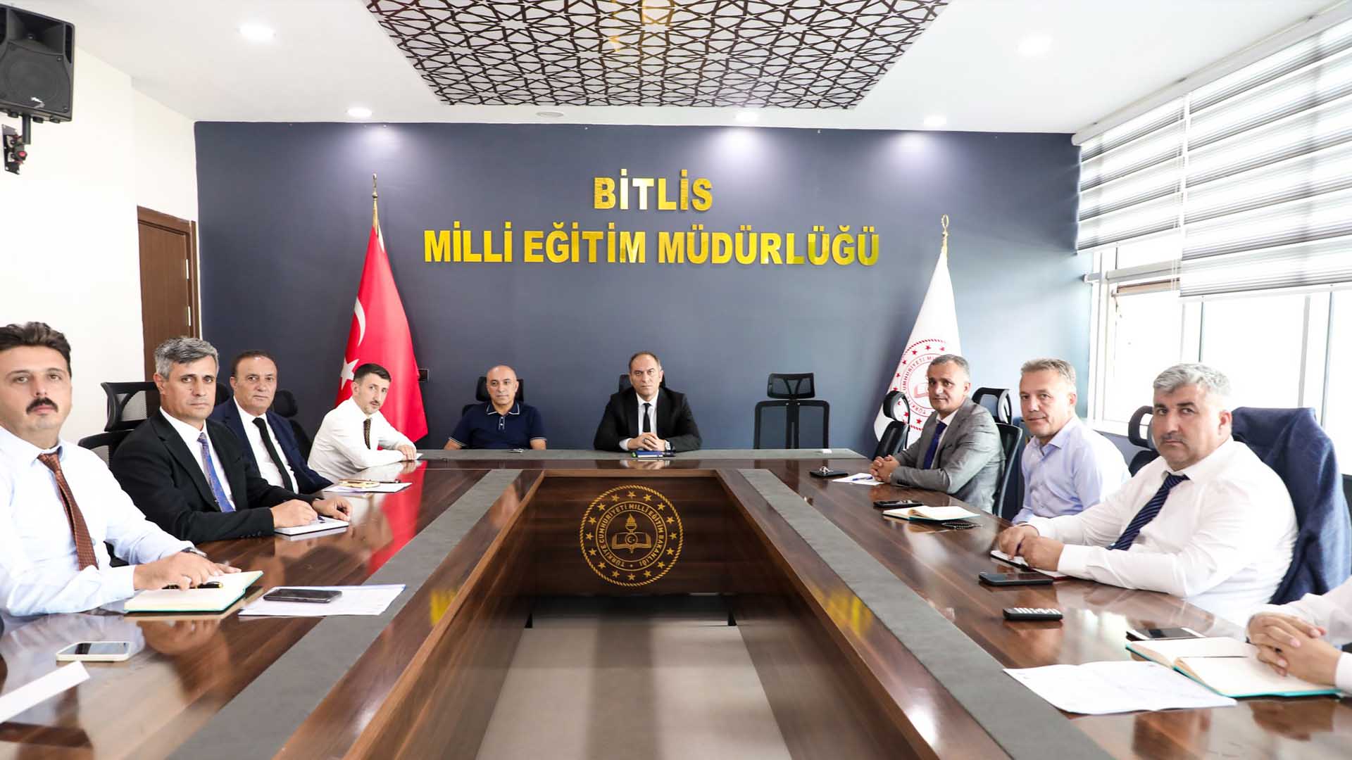 Bitlis’te Sene Başı Eğitim Toplantısı Düzenlendi 1