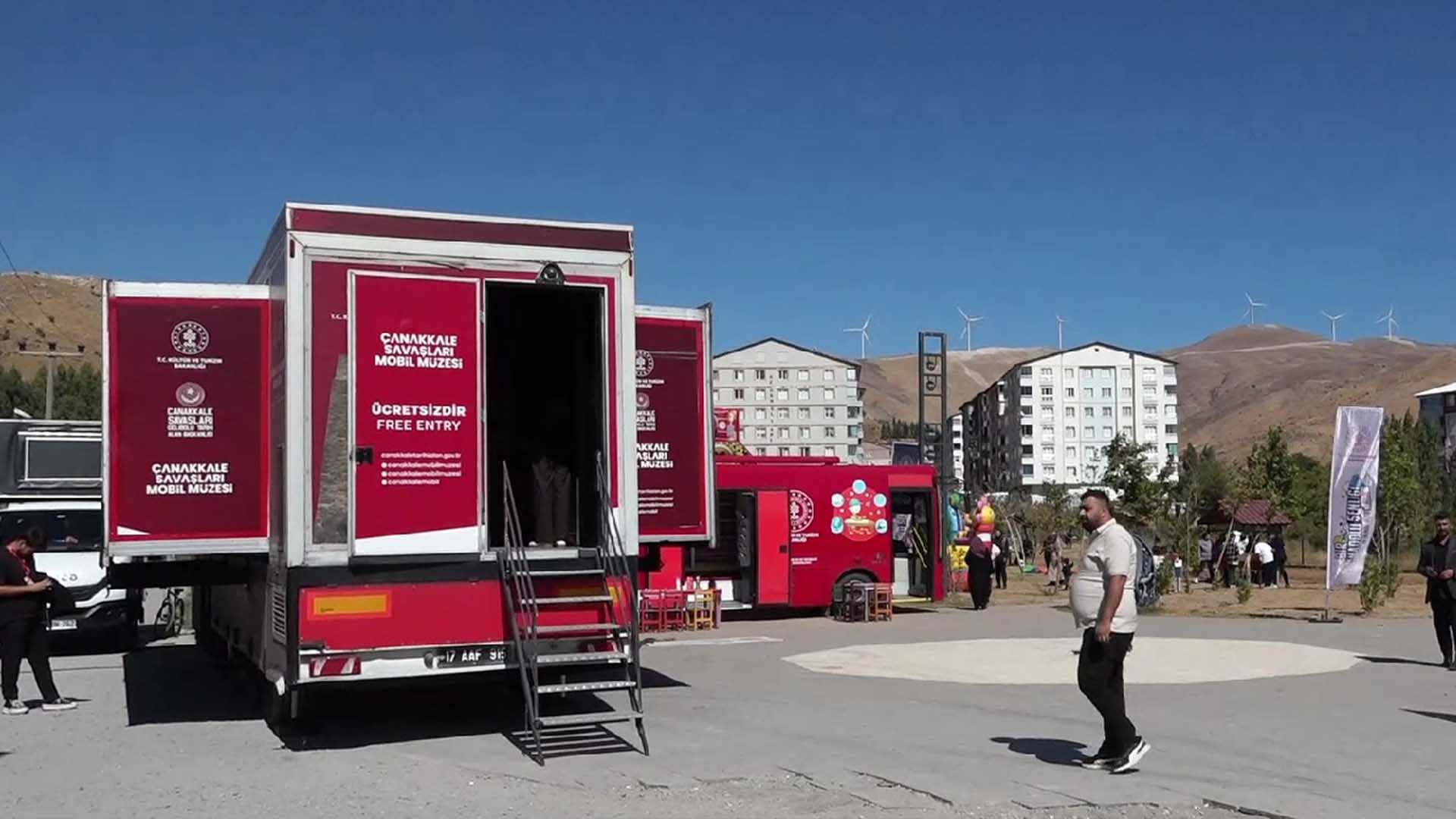 Çanakkale Savaşları Mobil Müzesi’ne Bitlislilerden Yoğun İlgi 14