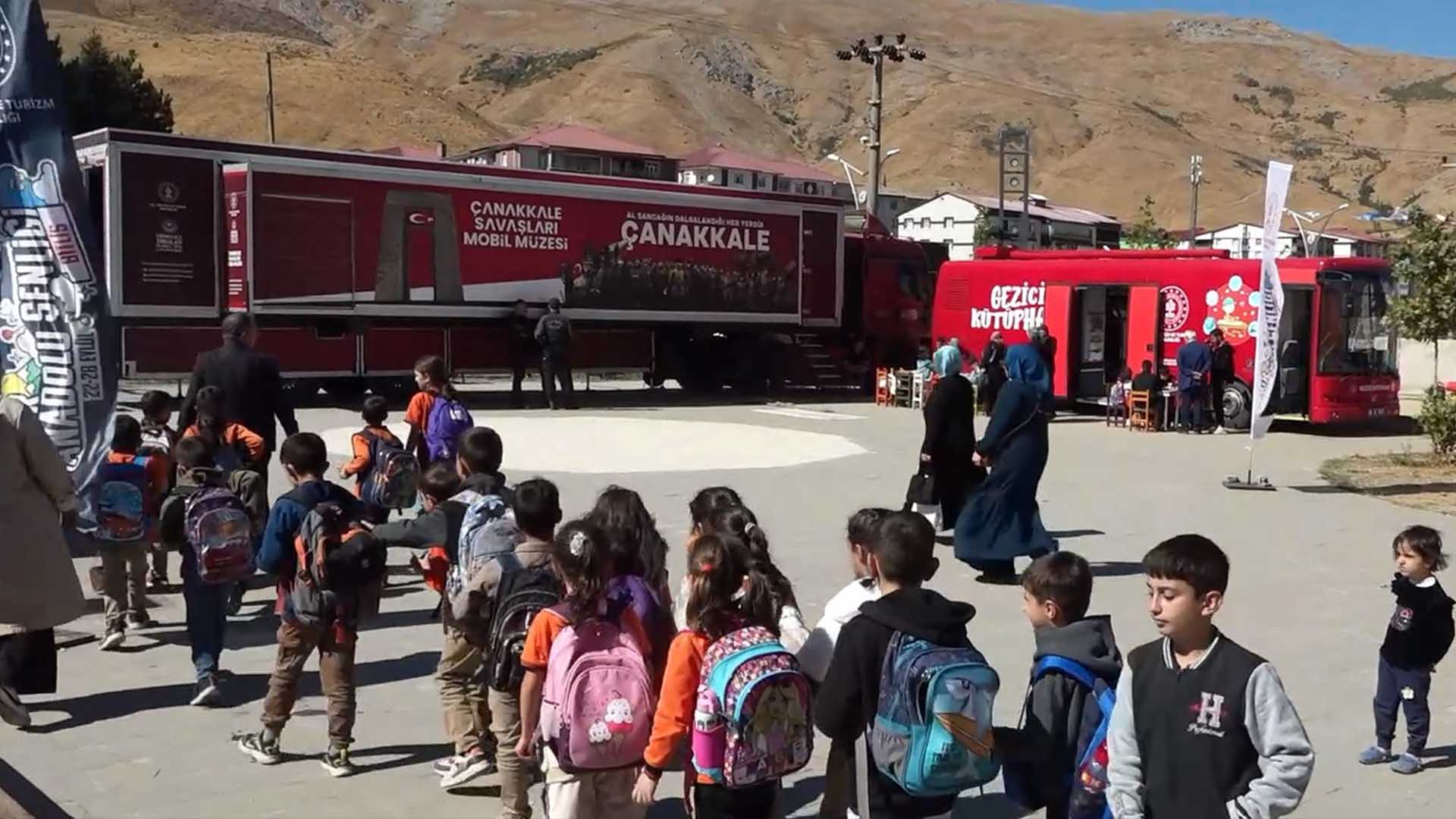 Çanakkale Savaşları Mobil Müzesi’ne Bitlislilerden Yoğun İlgi 15