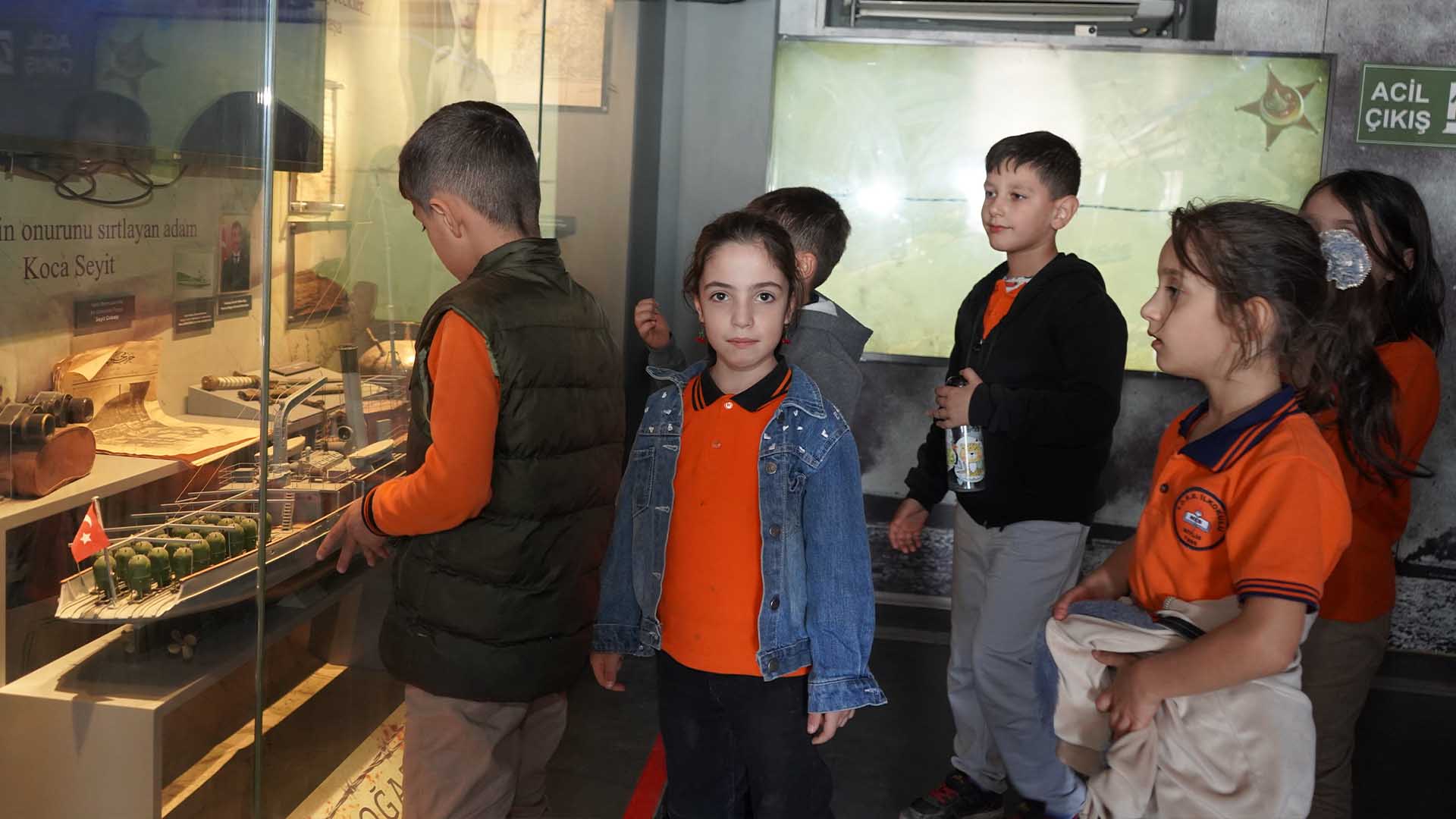 Çanakkale Savaşları Mobil Müzesi’ne Bitlislilerden Yoğun İlgi