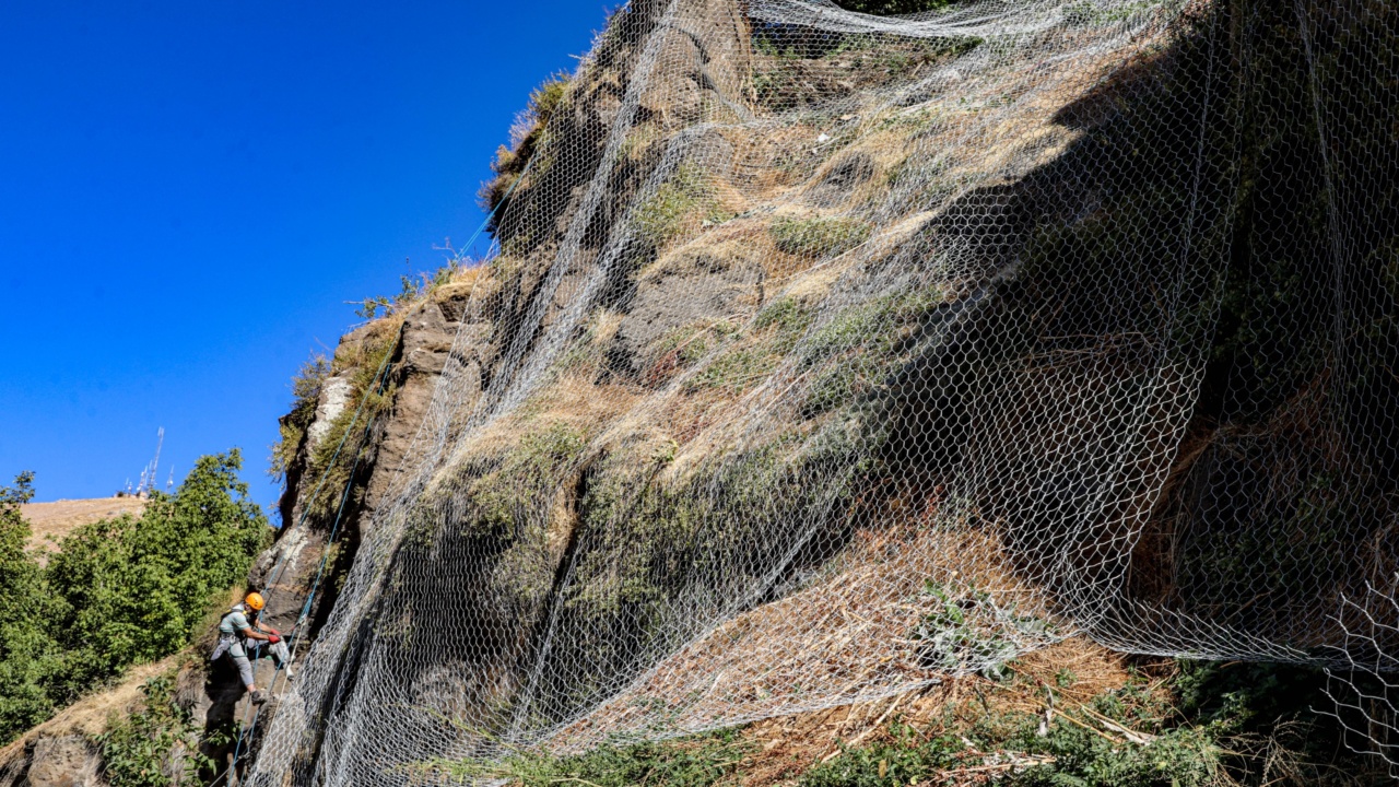 E800C128 C10D 4B7B 8F64 6528A554Dc0B