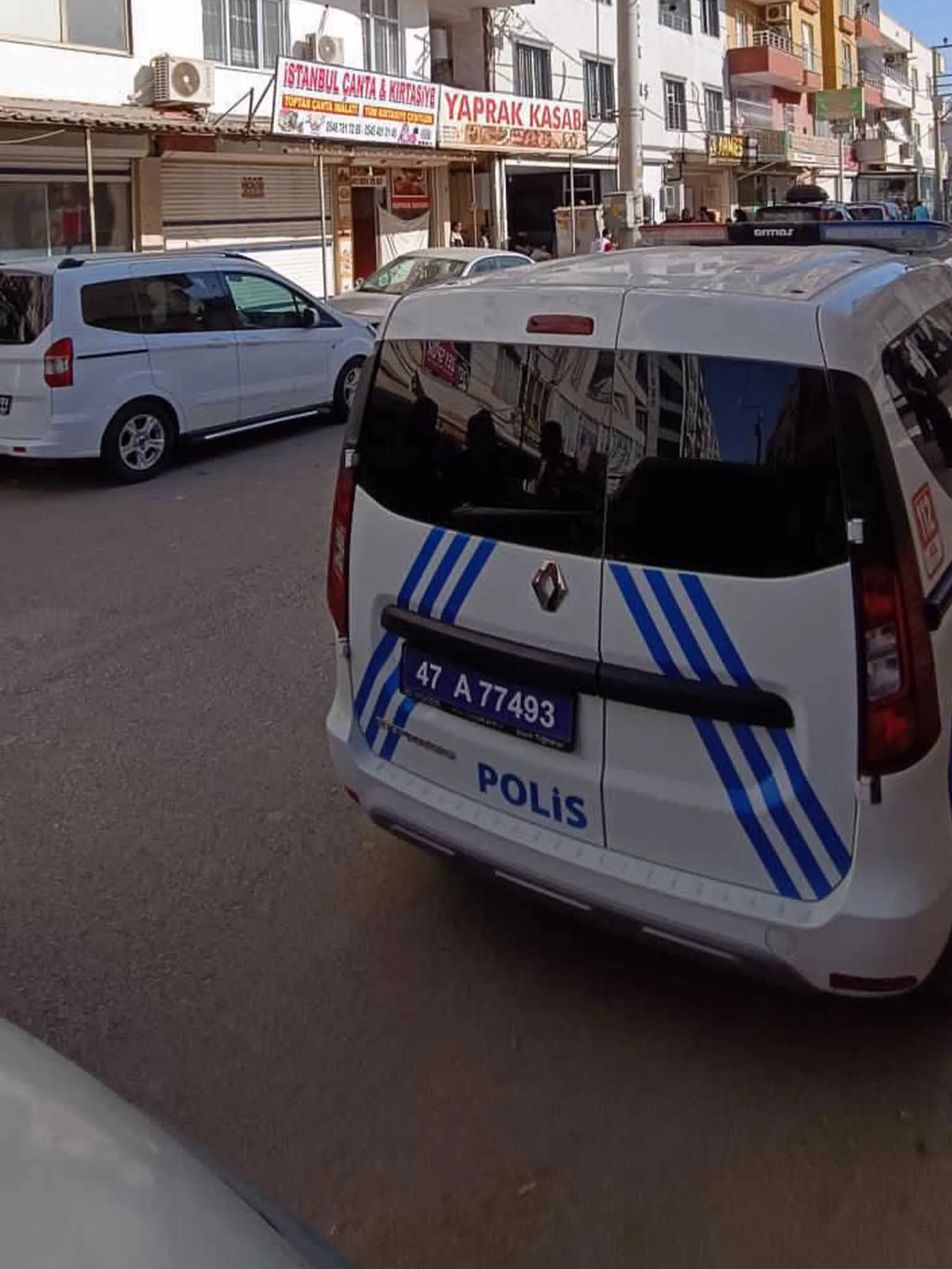 Evinde Silahla Vurulmus Halde Bulundu Hastanede Oldu 1