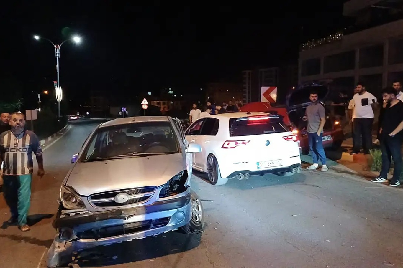 Fde5A3A9 A6D4 4684 B5Bd Ed3E6973202E