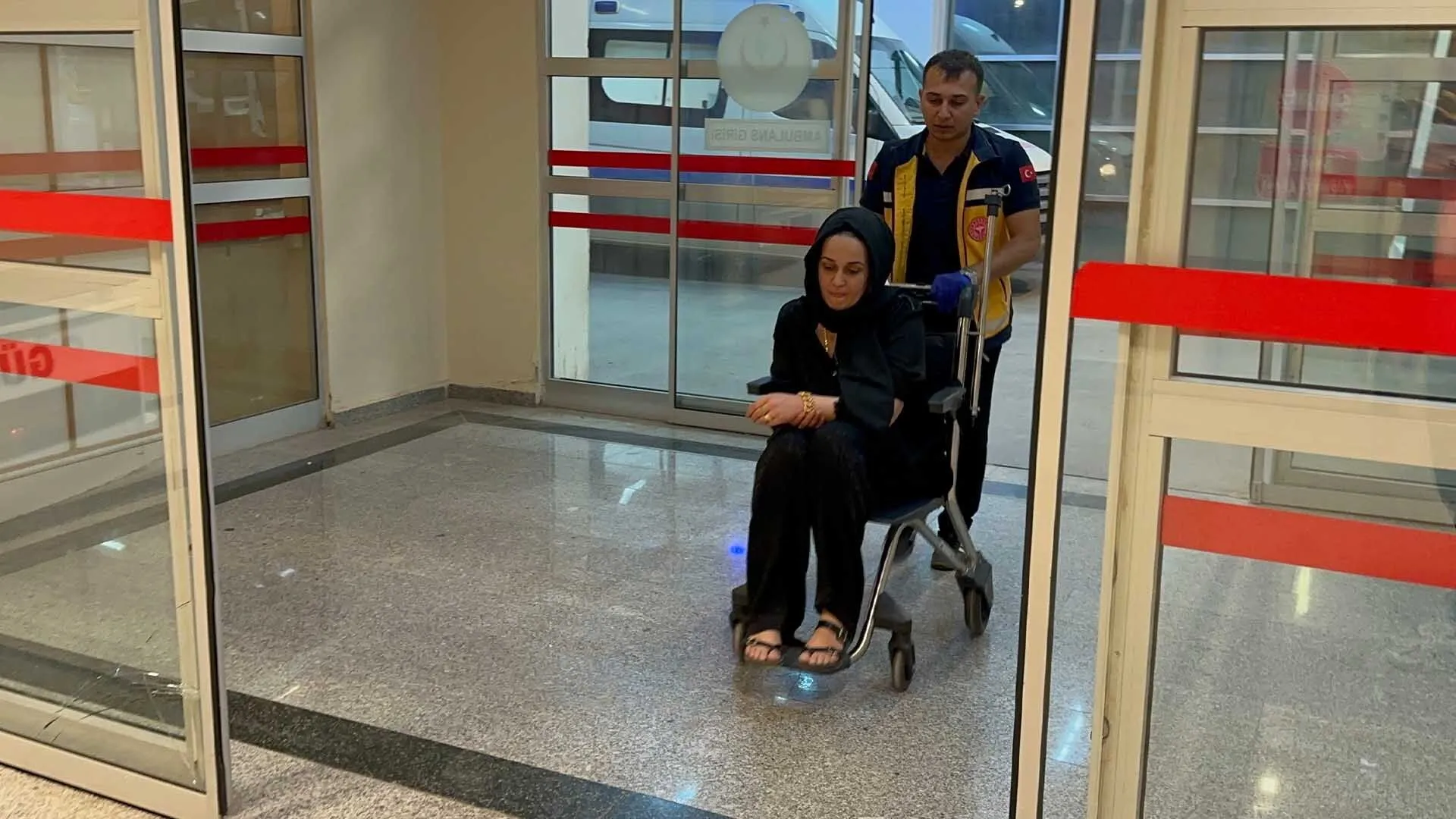 Minibus Ile Otomobil Carpisti 12 Yarali 4