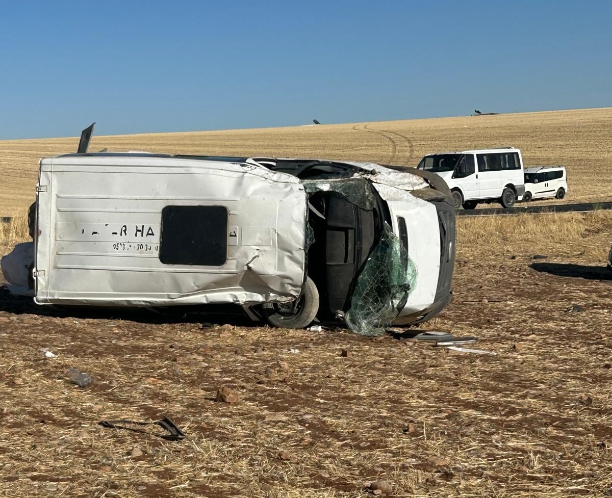 O T O M O B I L L E C A R P I S A N O G R E N C I S E R V I S M I N I B 922029 273969