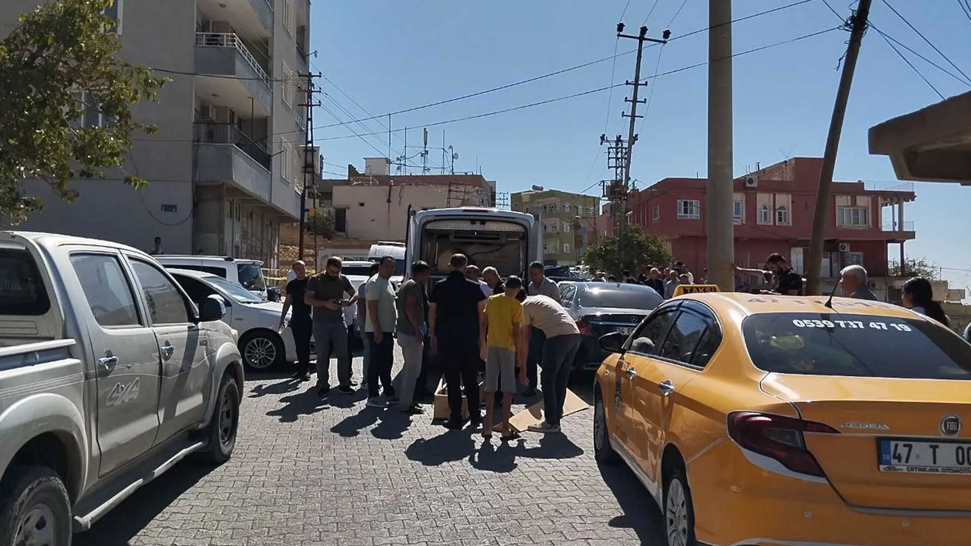 Silahli Kavgada 1 Kisi Oldu Kadin Ve Cocuklarin Da Oldugu 6 Kisi Yaralandi 5