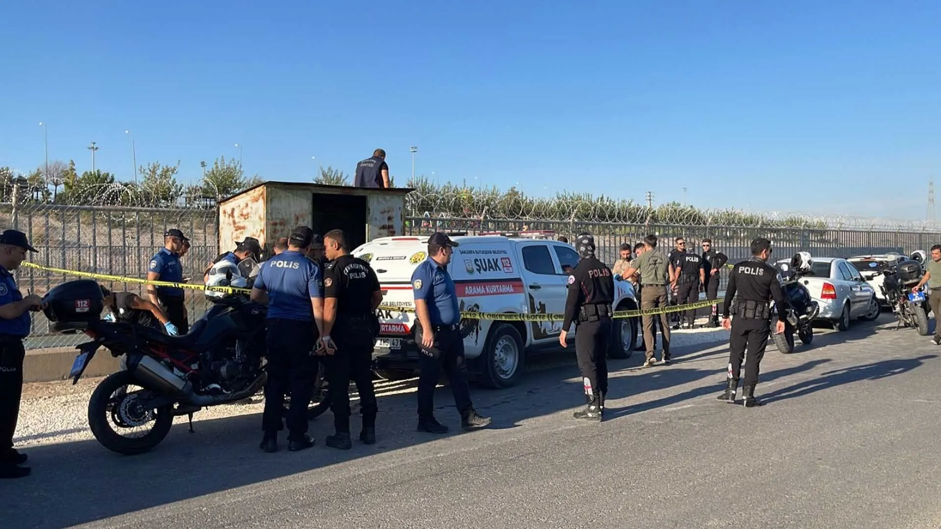 Sulama Kanalinda Can Pazari 1 Kisi Boguldu 2 Kisi Kurtarildi 4