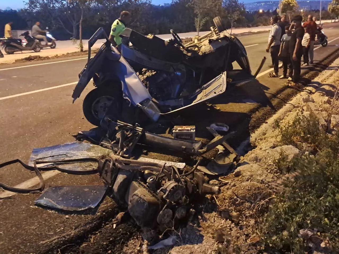 Tasa Carpan Eski Otomobil Hurdaya Dondu 2 Yarali 6