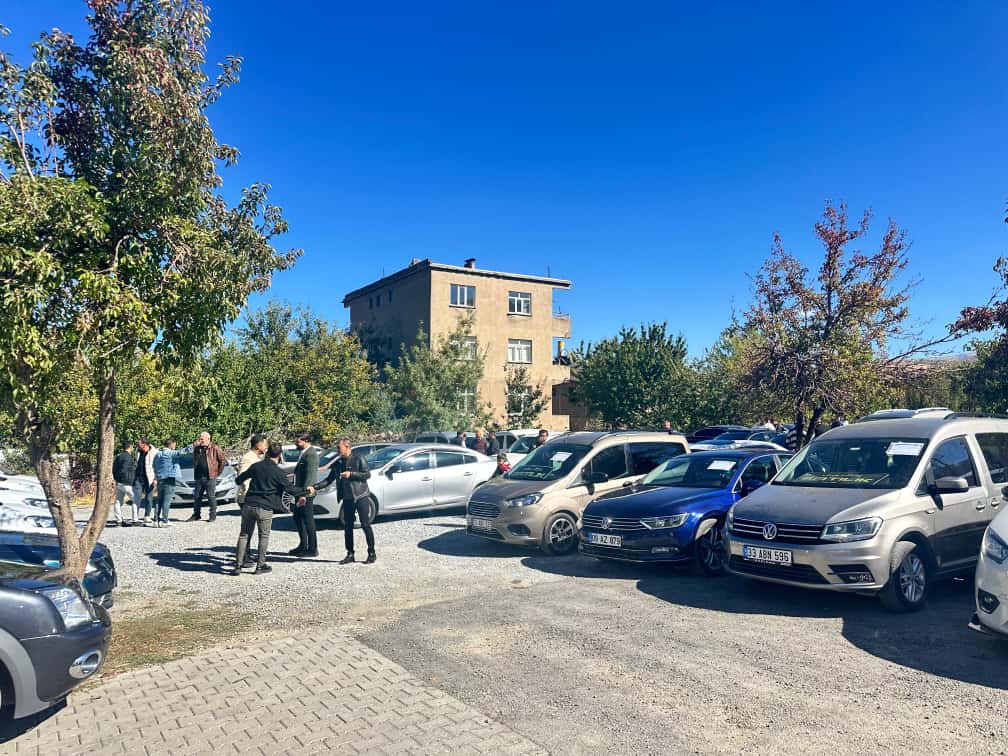 236B7887 3634 406C 81C3 Dbdde1Dd1611