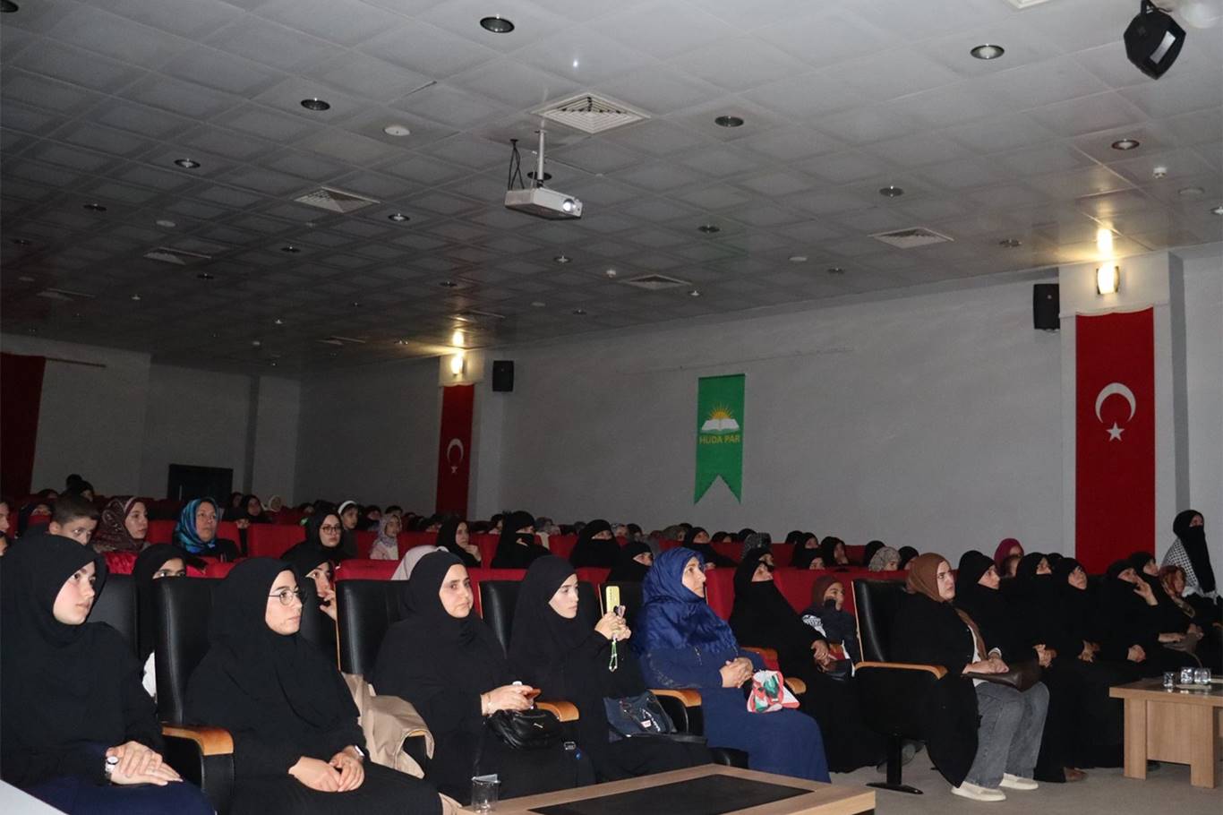 4C8B97B2 38C9 4Dcc 8B49 B7B32Ffcebd9