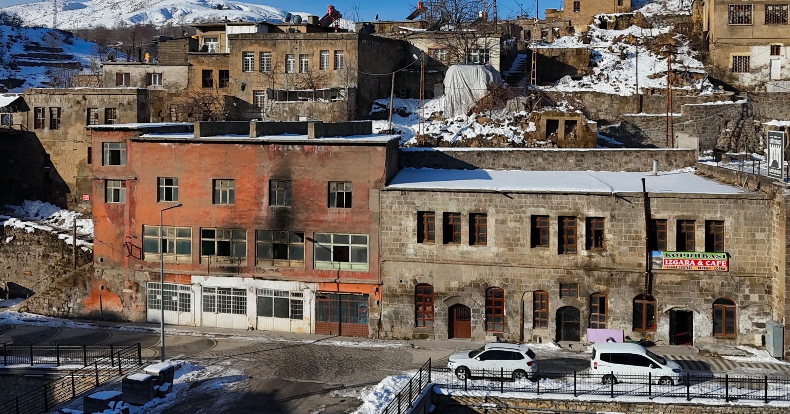 6241Dff7 F358 48D8 9E3E 57D6F40Ceef1