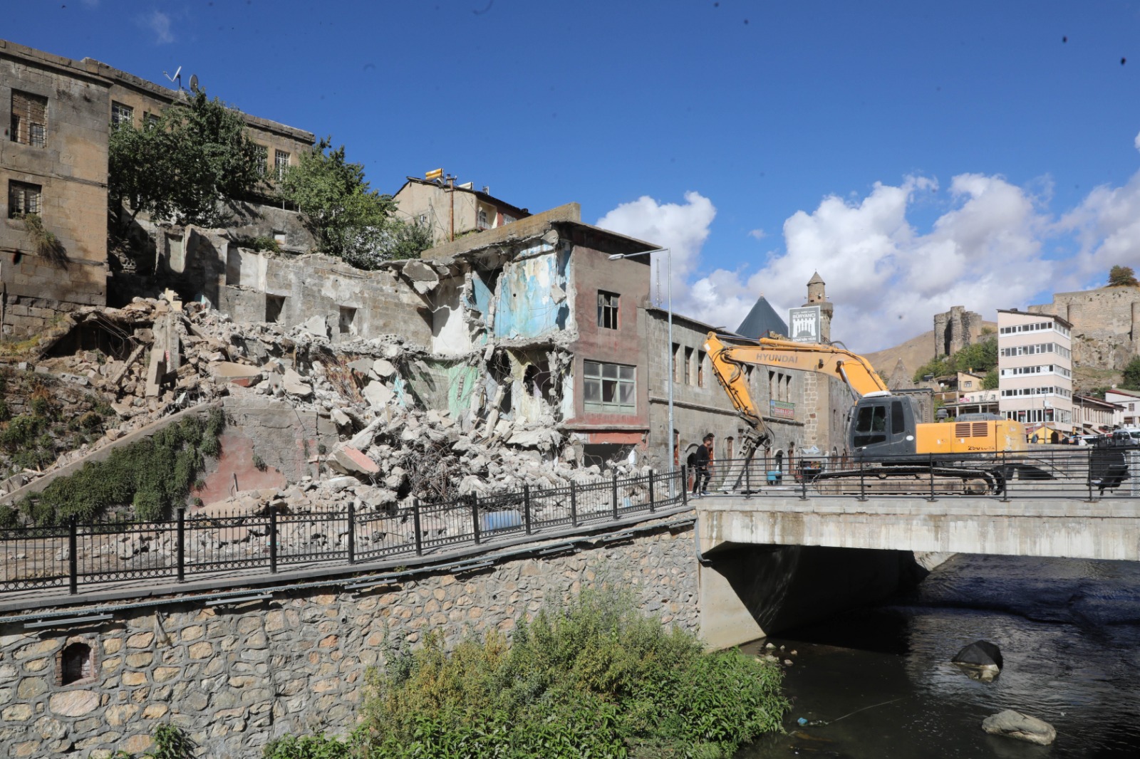 8419943D 41F7 4041 B3C9 74D2A1F6F1Be