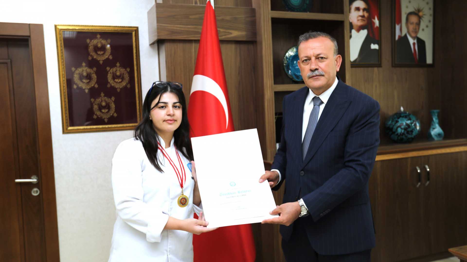 Bitlis Eren Üniversitesi Gastronomi Öğrencileri Türkiye İkincisi Oldu 4