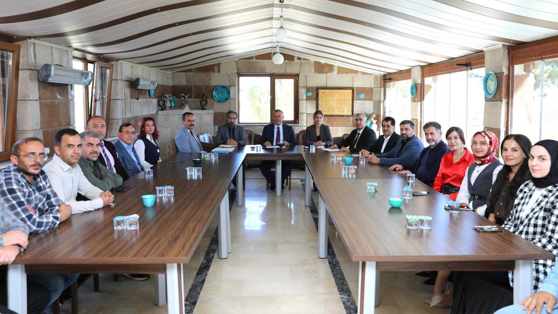 Bitlis Eren Üniversitesi Rektörü, Ahlat Ve Adilcevaz’da Oryantasyon Etkinliklerine Katıldı 3