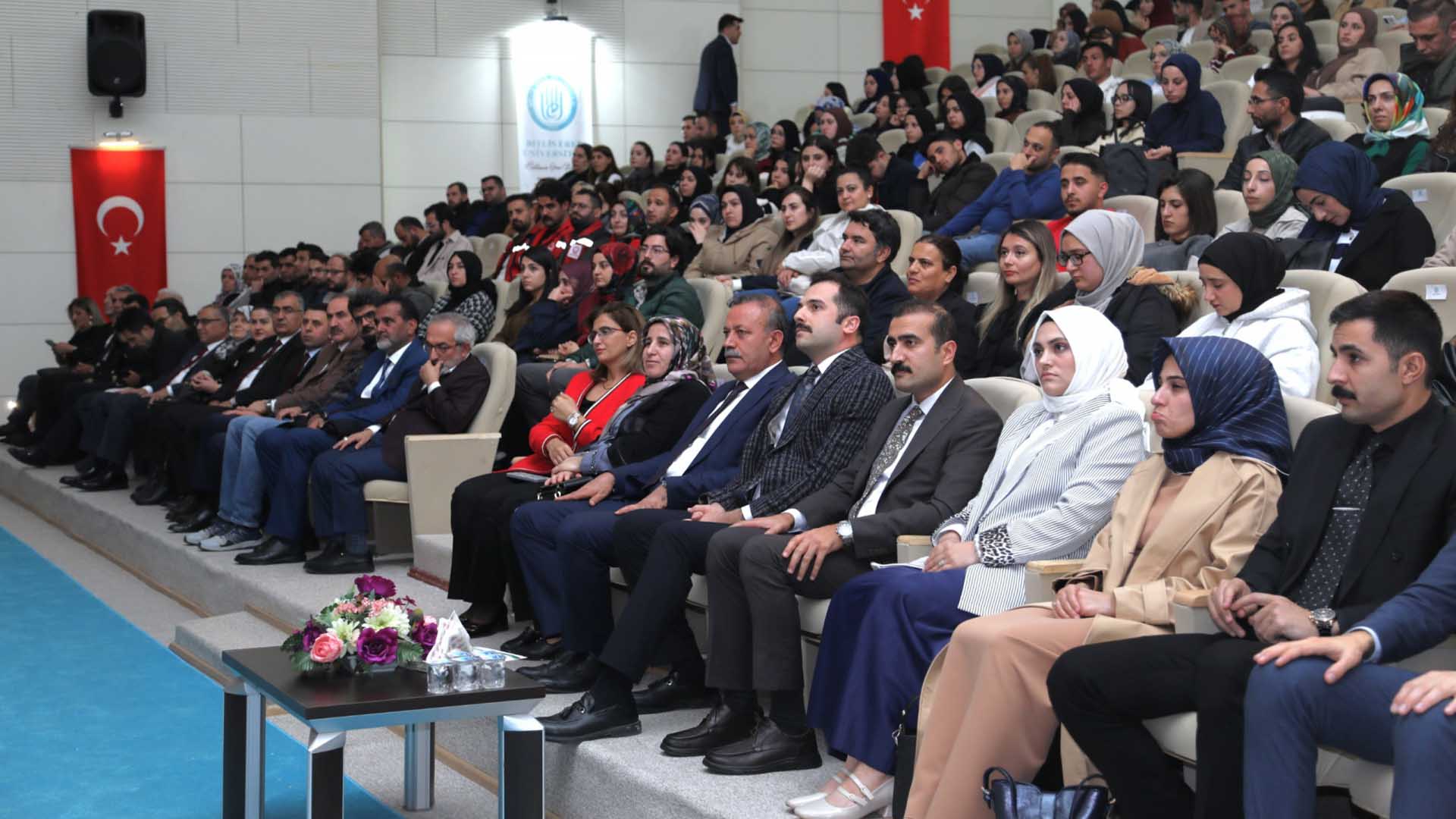 Bitlis Eren Üniversitesi’nde “Aileyi Yeniden Düşünmek” Konferansı Gerçekleştirildi 2