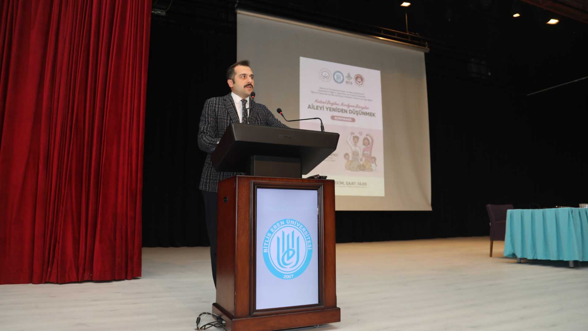 Bitlis Eren Üniversitesi’nde “Aileyi Yeniden Düşünmek” Konferansı Gerçekleştirildi 3