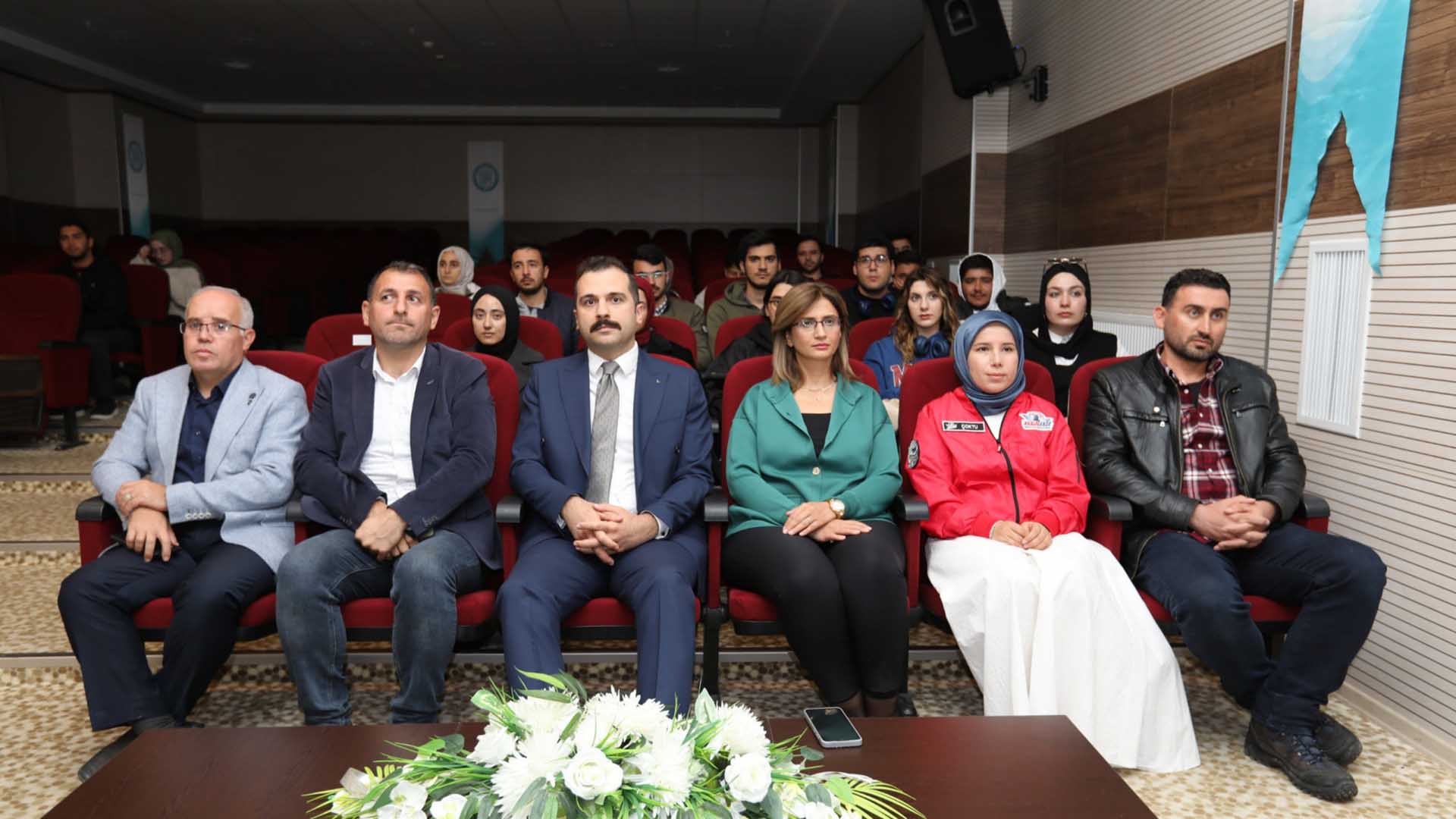 Bitlis Eren Üniversitesi’nde “Millî Teknoloji Hamlesi” Tanıtım Programı Düzenlendi 2